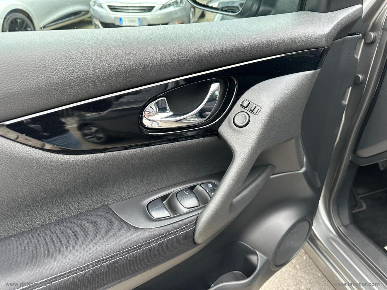 NISSAN Qashqai 1.6 dCi 2WD Tekna