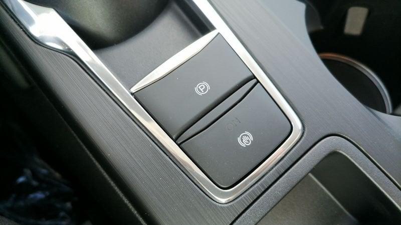 Ford Kuga 2.5 full hybrid Titanium 2wd 180cv auto