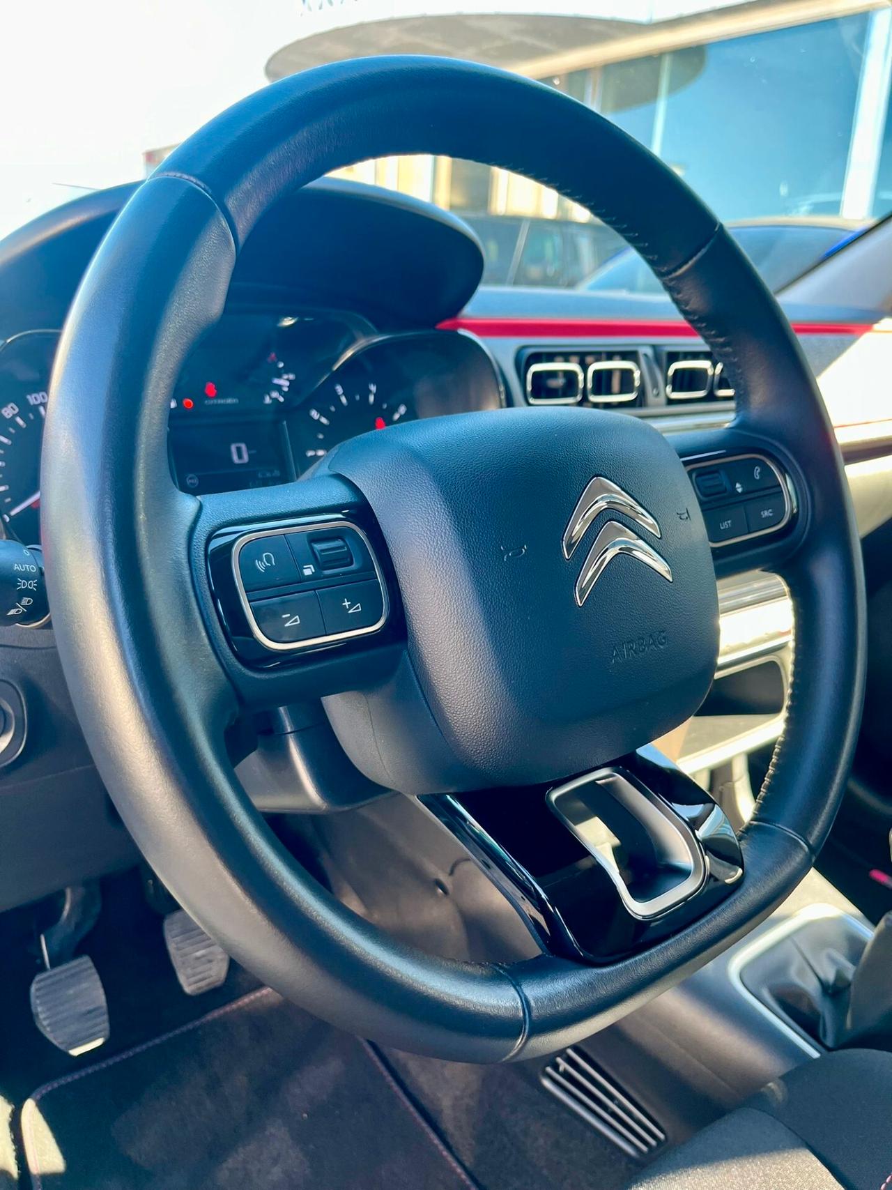 Citroen C3 PureTech 82 S&S Elle