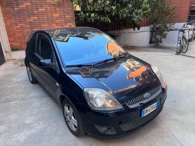 FORD Fiesta 1.2 16V 3porte x operatori del settore