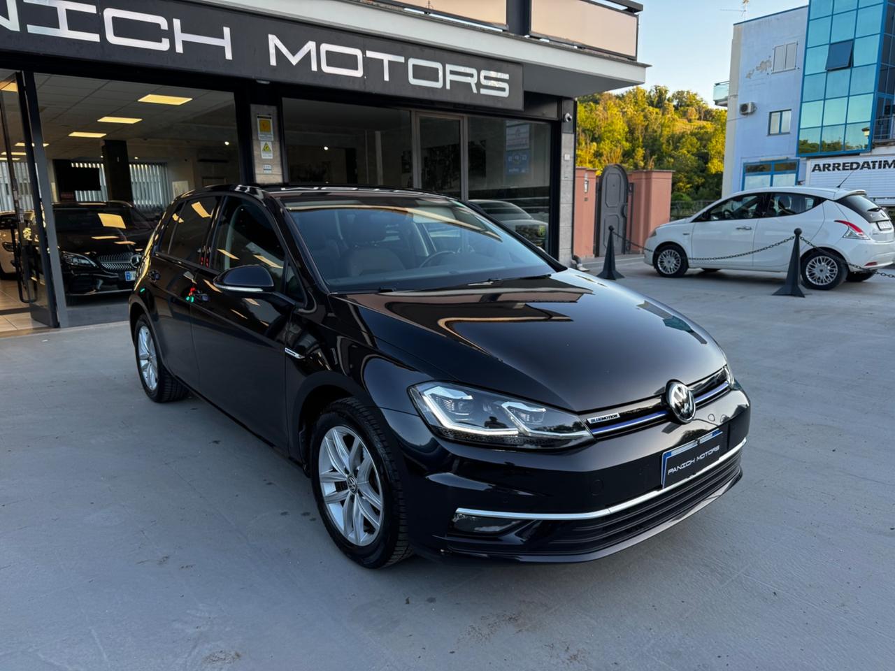 Volkswagen Golf 1.5 TGI DSG 5p. HIGHLINE BlueMotion Technology