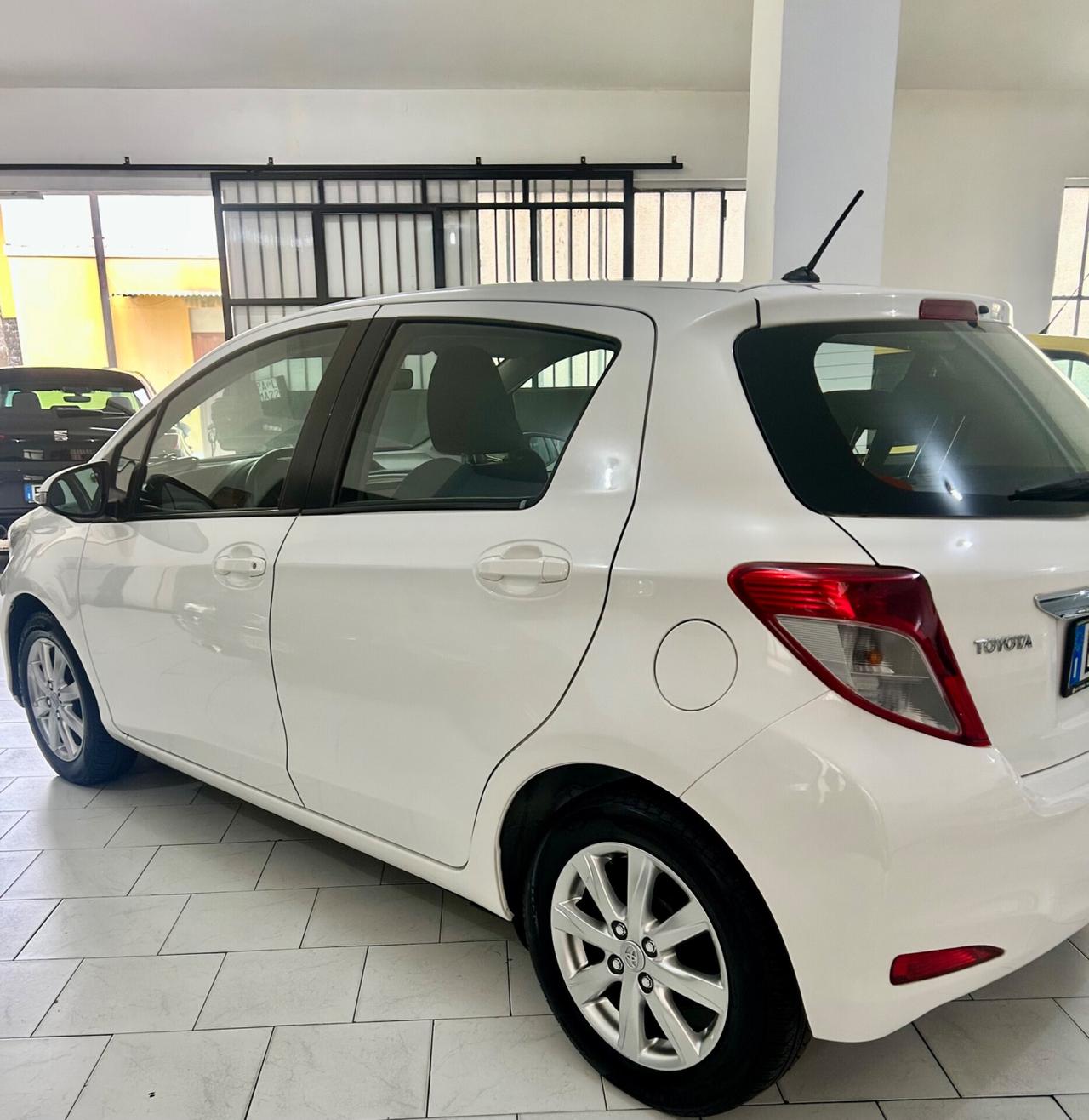Toyota Yaris Limited