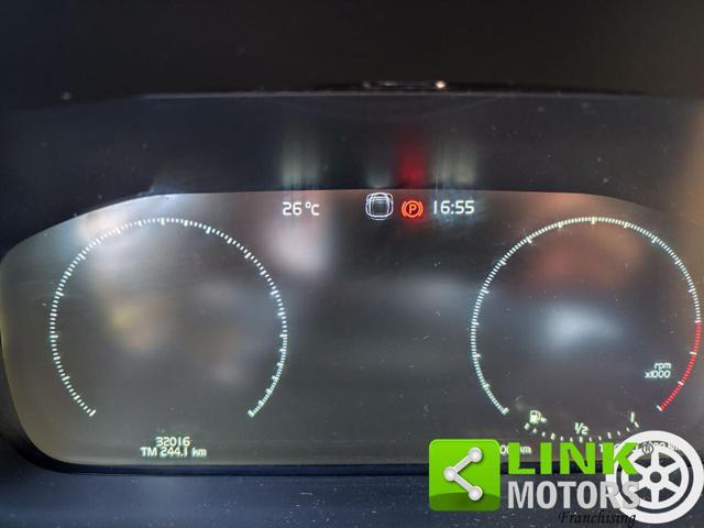 VOLVO V60 T6 Recharge Plug-in Hybrid R-design GAR.INCL.