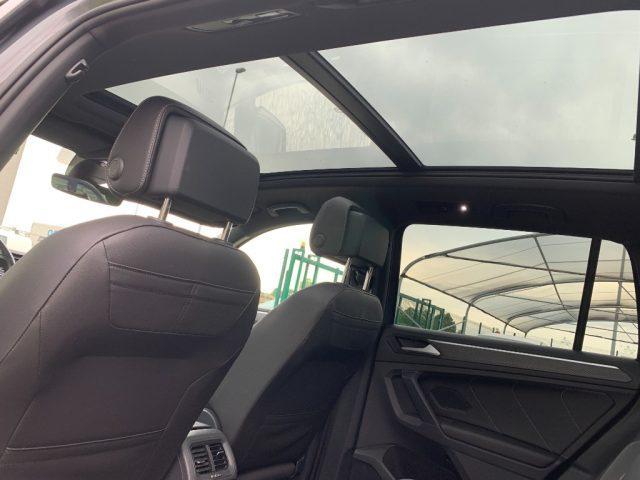 VOLKSWAGEN Tiguan 2.0 TDI 150 CV SCR DSG 4MOTION R-Line