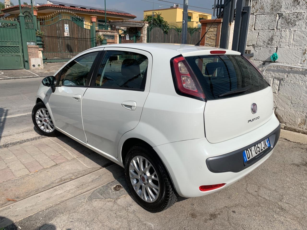 Fiat Punto Evo Punto Evo 1.4 5p Emotion B/GPL (77 kw)