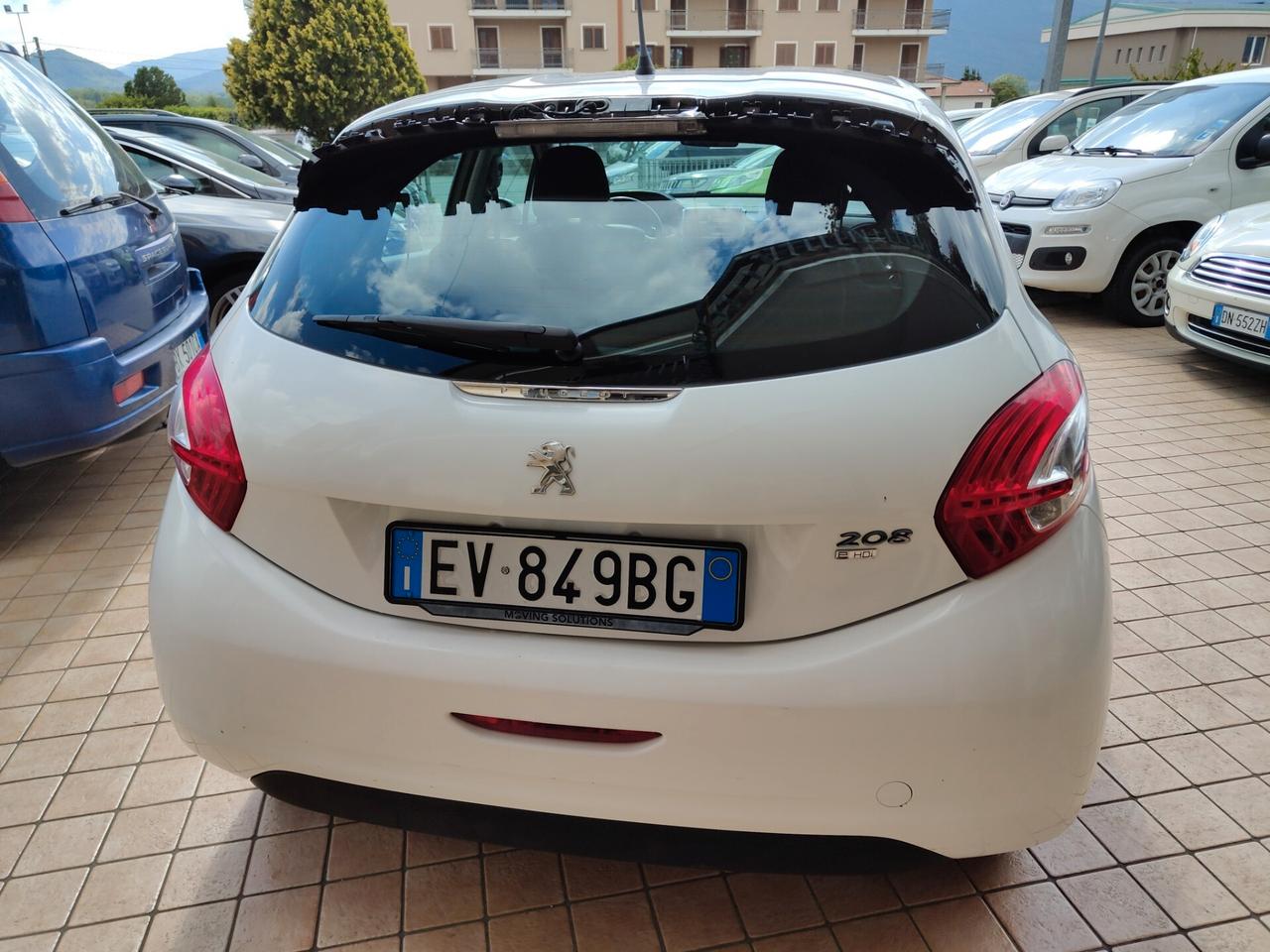 Peugeot 208 1.4 e-HDi 68 CV S&S robotizzato 5 porte Active