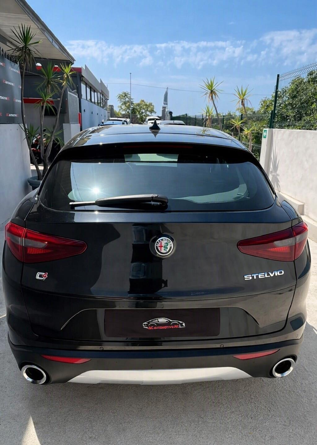 Alfa Romeo Stelvio 2.2 Turbodiesel 190 CV AT8 Q4 Business