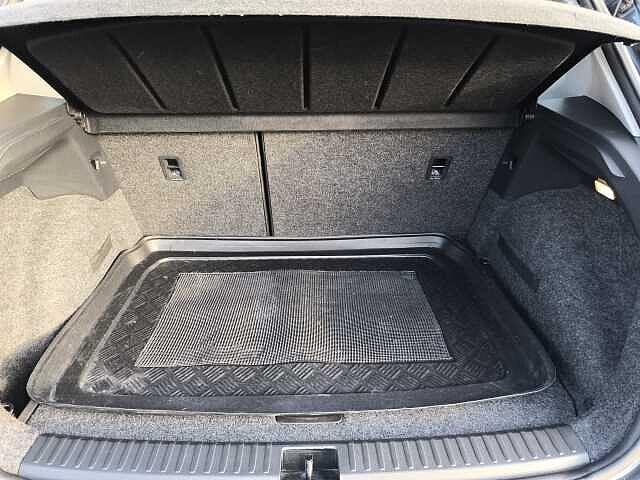 SEAT Arona 1.0 EcoTSI XCELLENCE