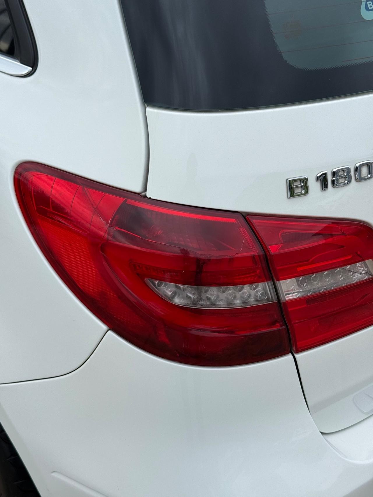 Mercedes-benz B 180 CDI BlueEFFICIENCY Premium