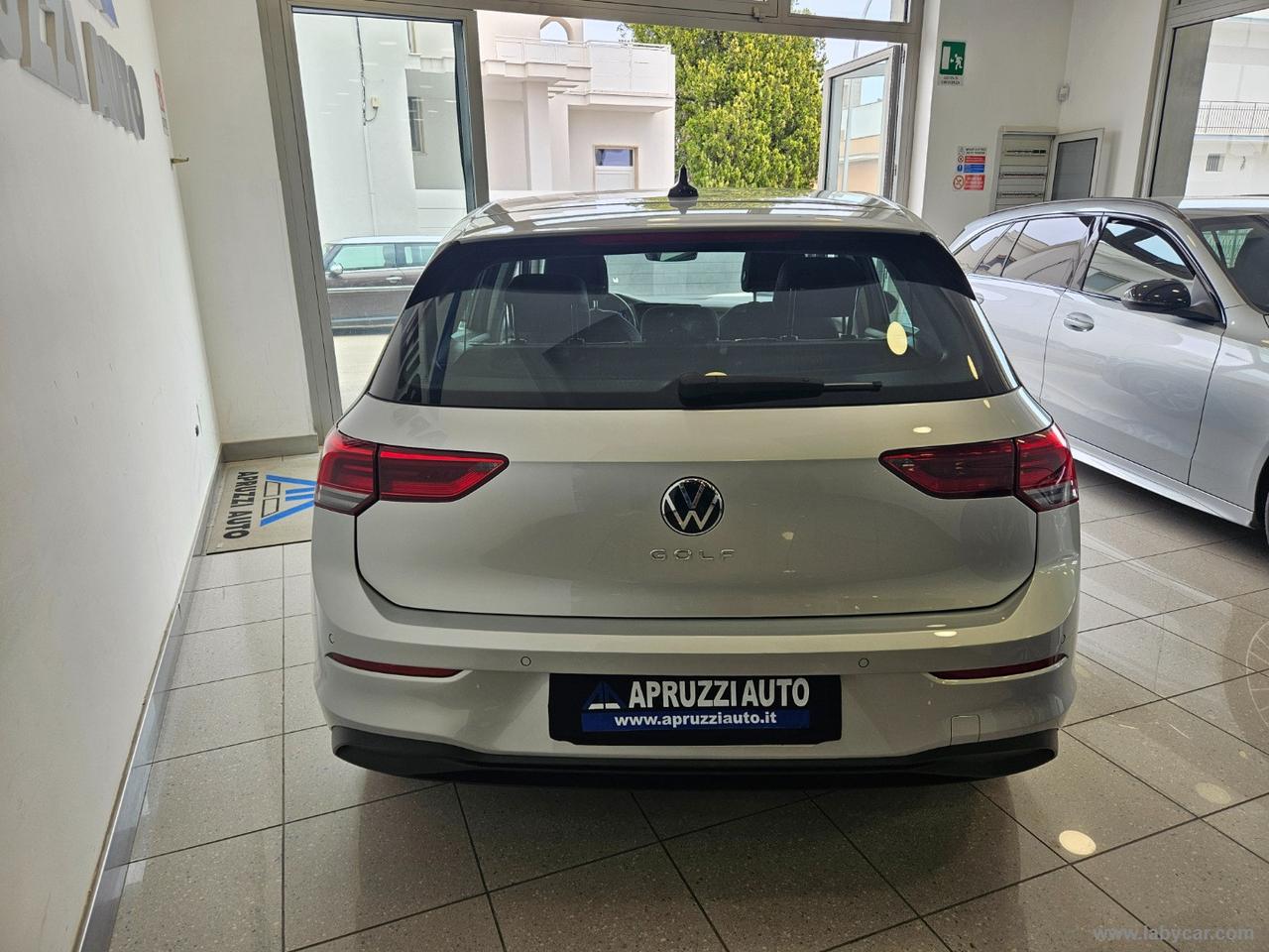 VOLKSWAGEN Golf 2.0 TDI 115 CV SCR Life