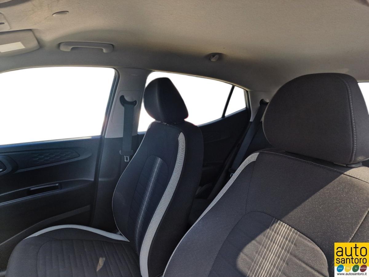 HYUNDAI I10 1.0 TECH + CONNECT PACK
