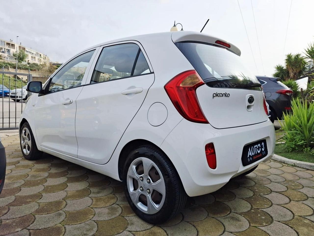 Kia Picanto 1.0 12V 5 porte Style KM 56.000 Certificati