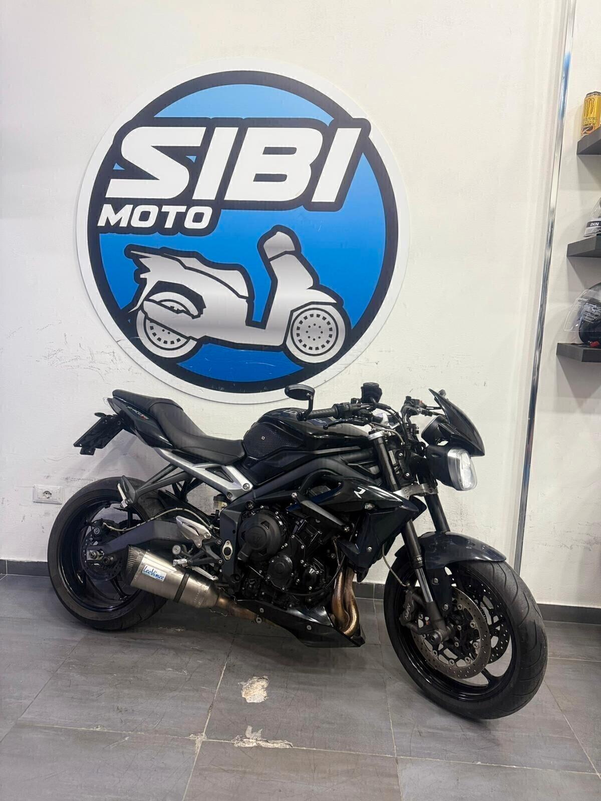 Triumph Street Triple