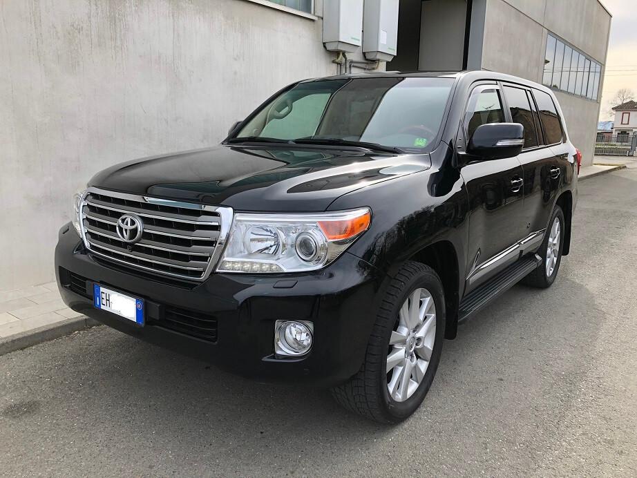 Toyota Land Cruiser J20 VDJ 200 M