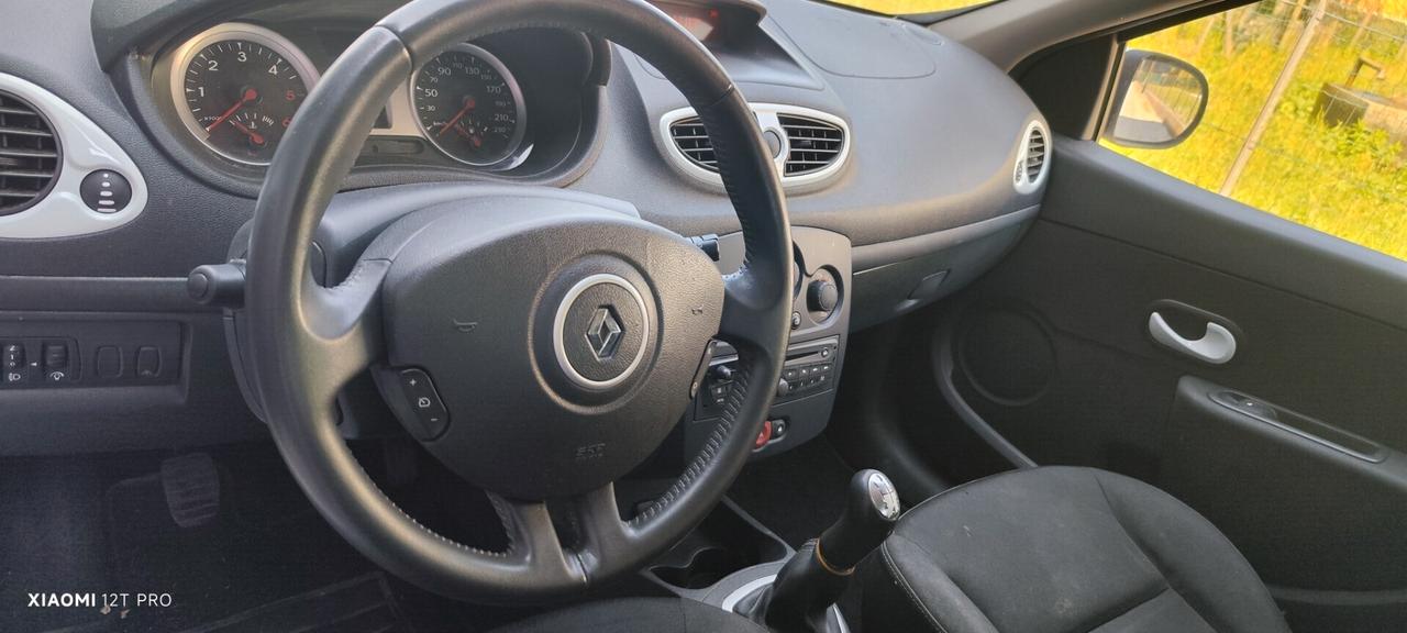 Renault Clio 1.5 dCi 75CV 5 p Yahoo! GANCIO TRAINO