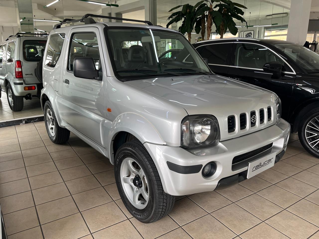 Suzuki Jimny 1.3 4WD JLX Special - 39.786 km