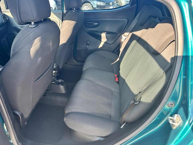 LANCIA Ypsilon 1.2 69 CV 5 porte S&S Gold OK NEOPATENTATO