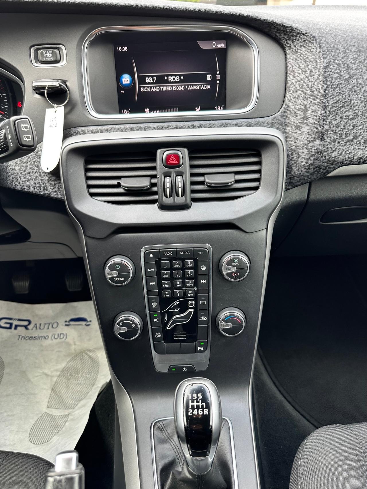 Volvo V40 2.0d 120Cv D2 Kinetic - Uniproprietario