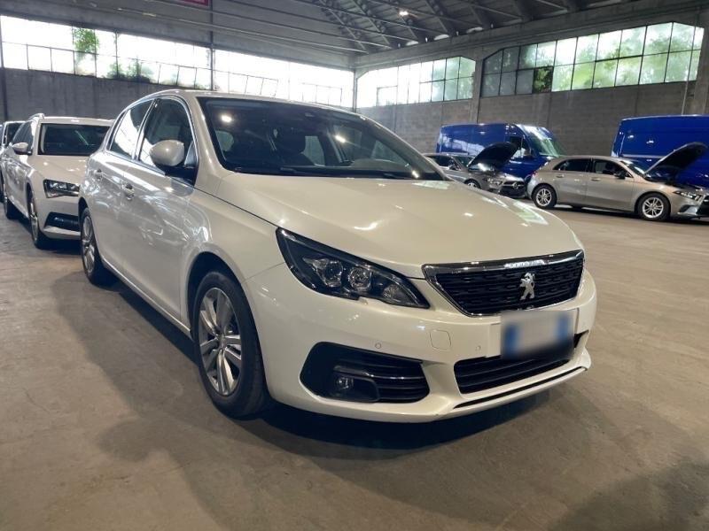 Peugeot 308 BlueHDi 100 S&S Business