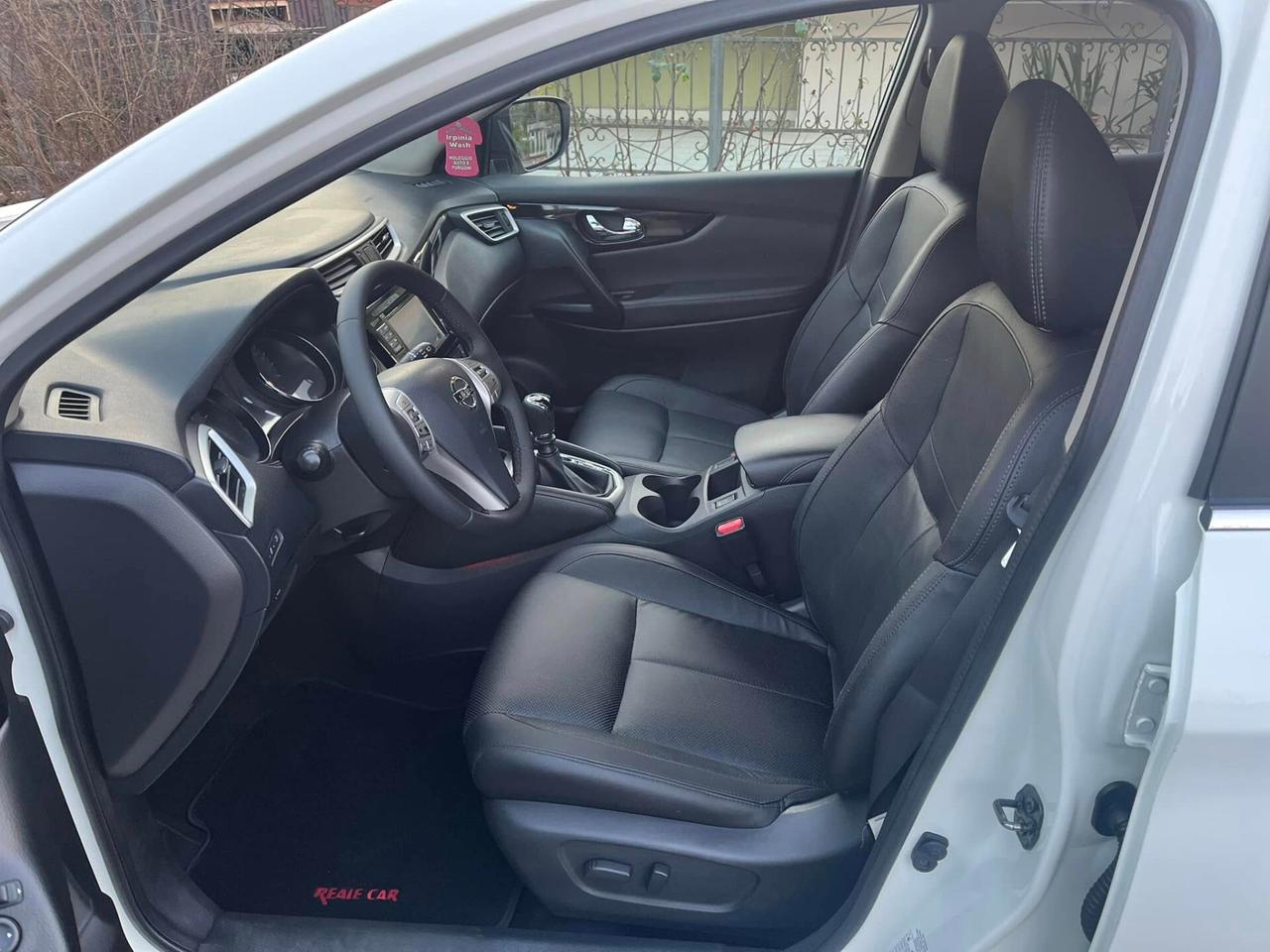 Nissan Qashqai 1.6 dCi 4WD 131CV TETTO N-Connecta
