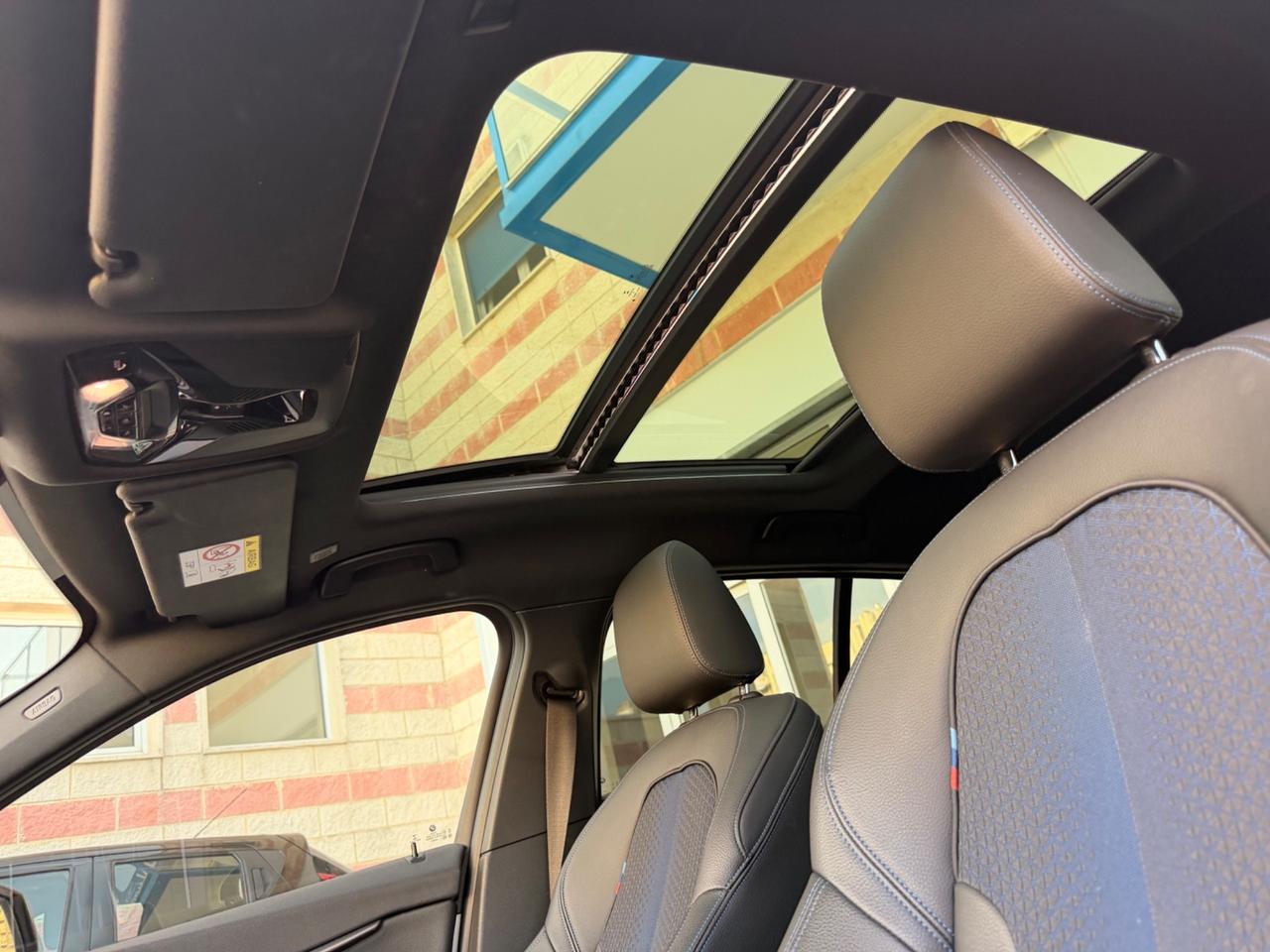 Bmw 118 118d 5p. Msport