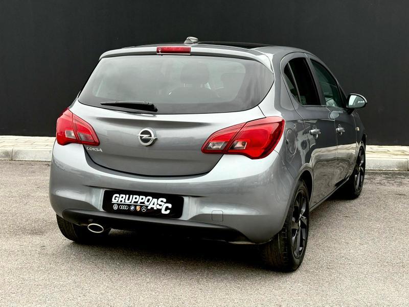 Opel Corsa 5 Porte 5p 1.2 BENZ 69 CV Black Edition OK NEOPATENTATI