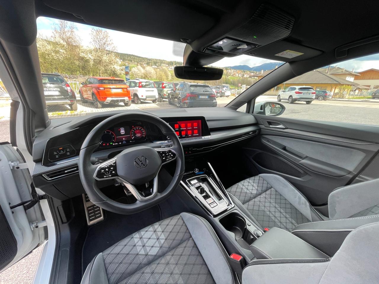 Volkswagen Golf 2.0 TDI 150 CV DSG 4Motion R-Line 4x4