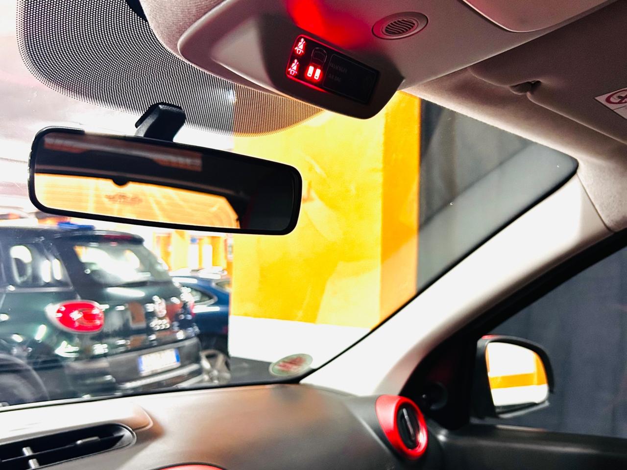 RENAULT TWINGO SCe BIANCA 1.0 BENZINA CON SOLI 40.219 KM.