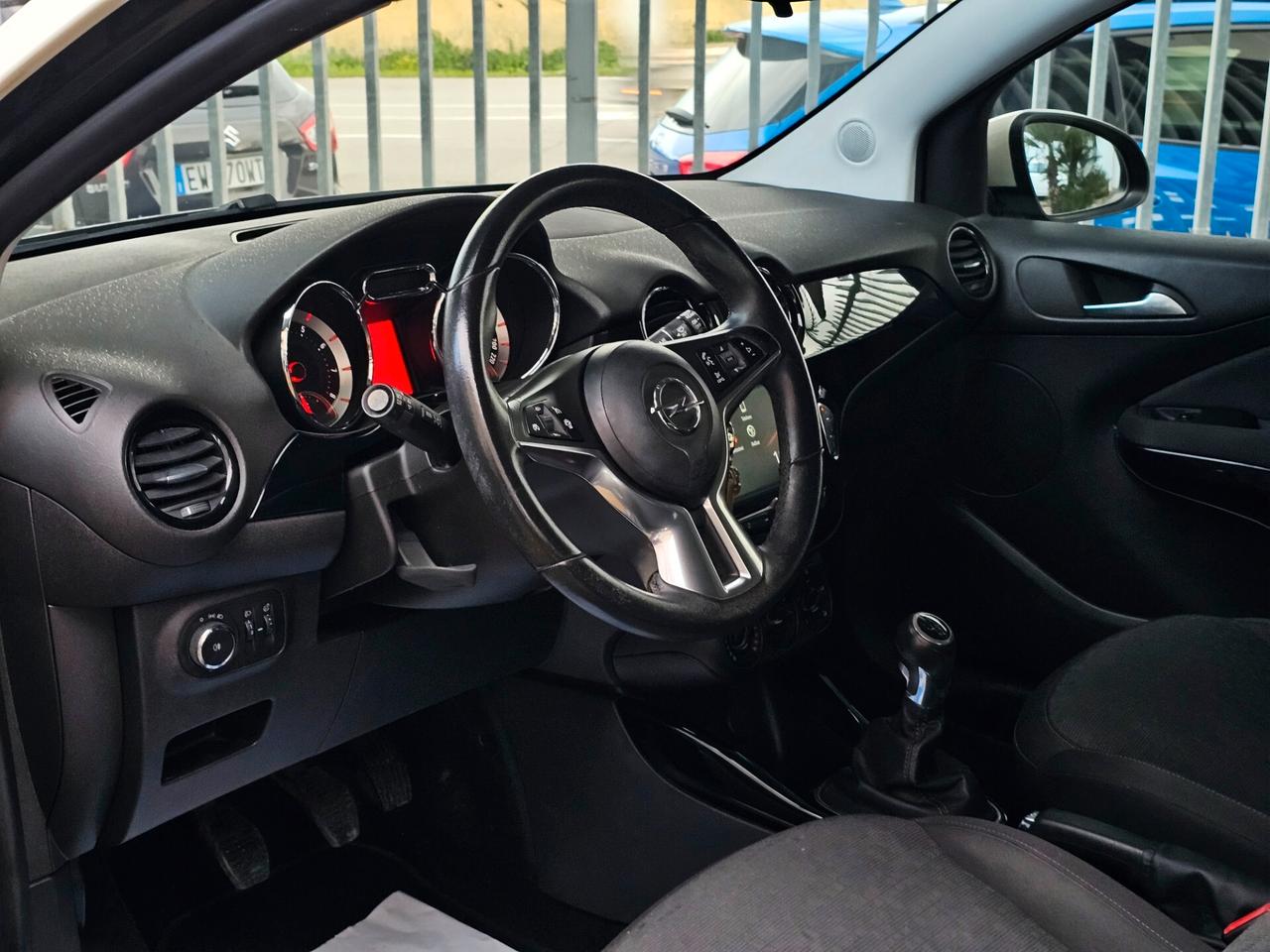 Opel Adam 1.4 87 CV GPL Tech Jam