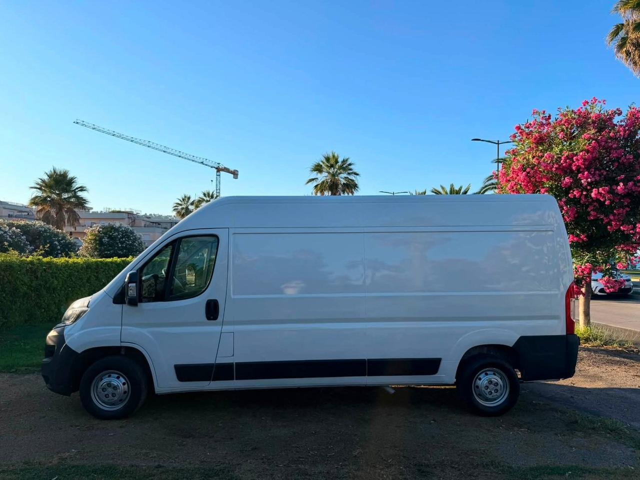 CITROEN Jumper 35 L3H2 2.2 bluehdi 140cv S&S (Business)