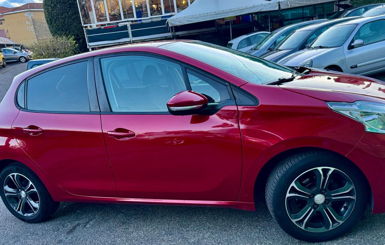 Peugeot 208 PureTech 82 5 porte