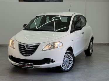 Lancia Ypsilon 0.9 TwinAir 85 CV Ecochic Gold 2015