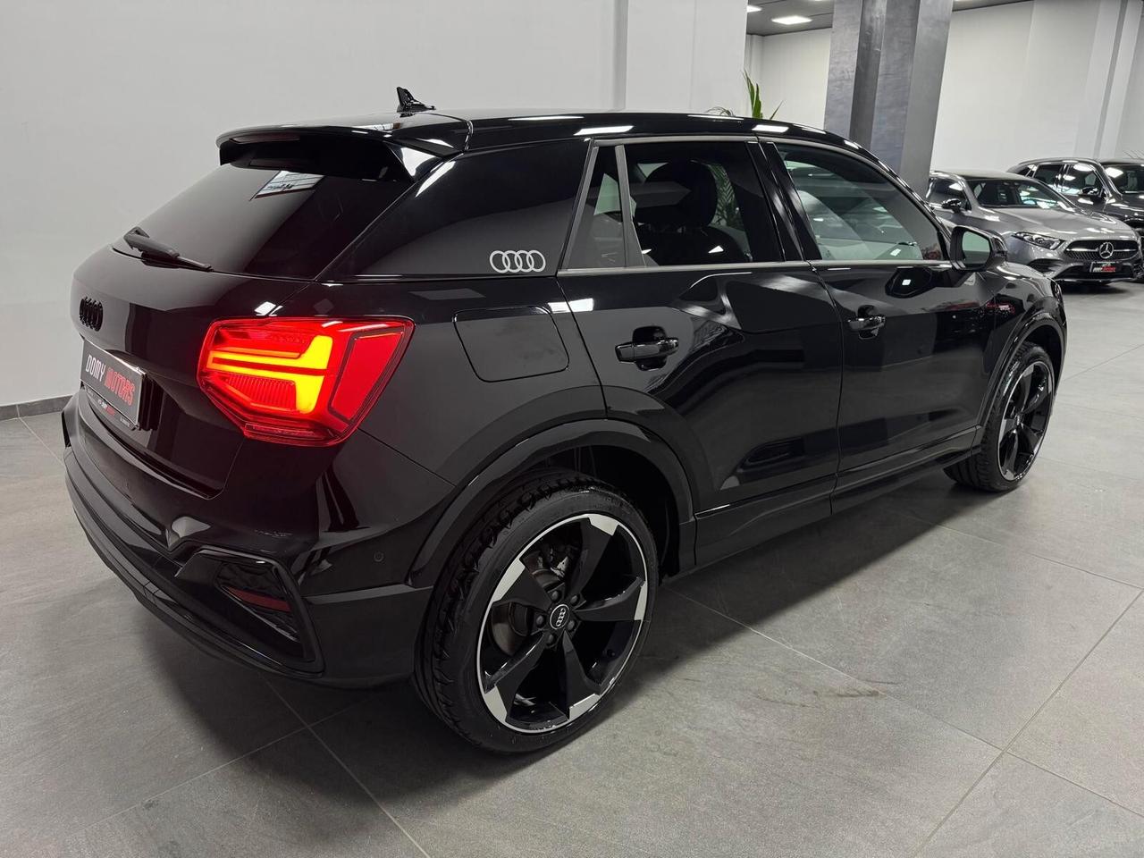 AUDI Q2 35 TDI S-TRONIC S-LINE EDITION TOTAL BLACK