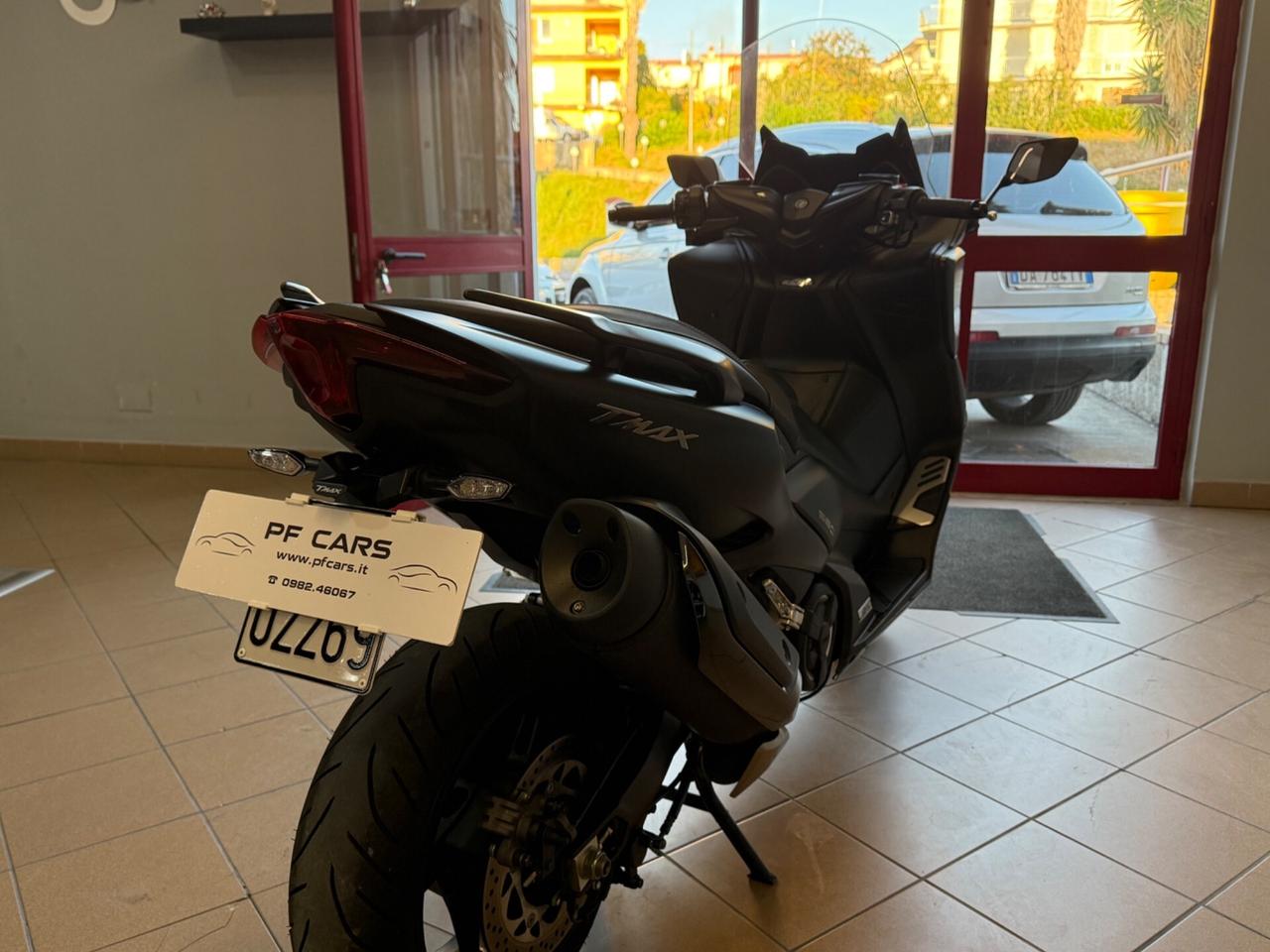 Yamaha T Max 560