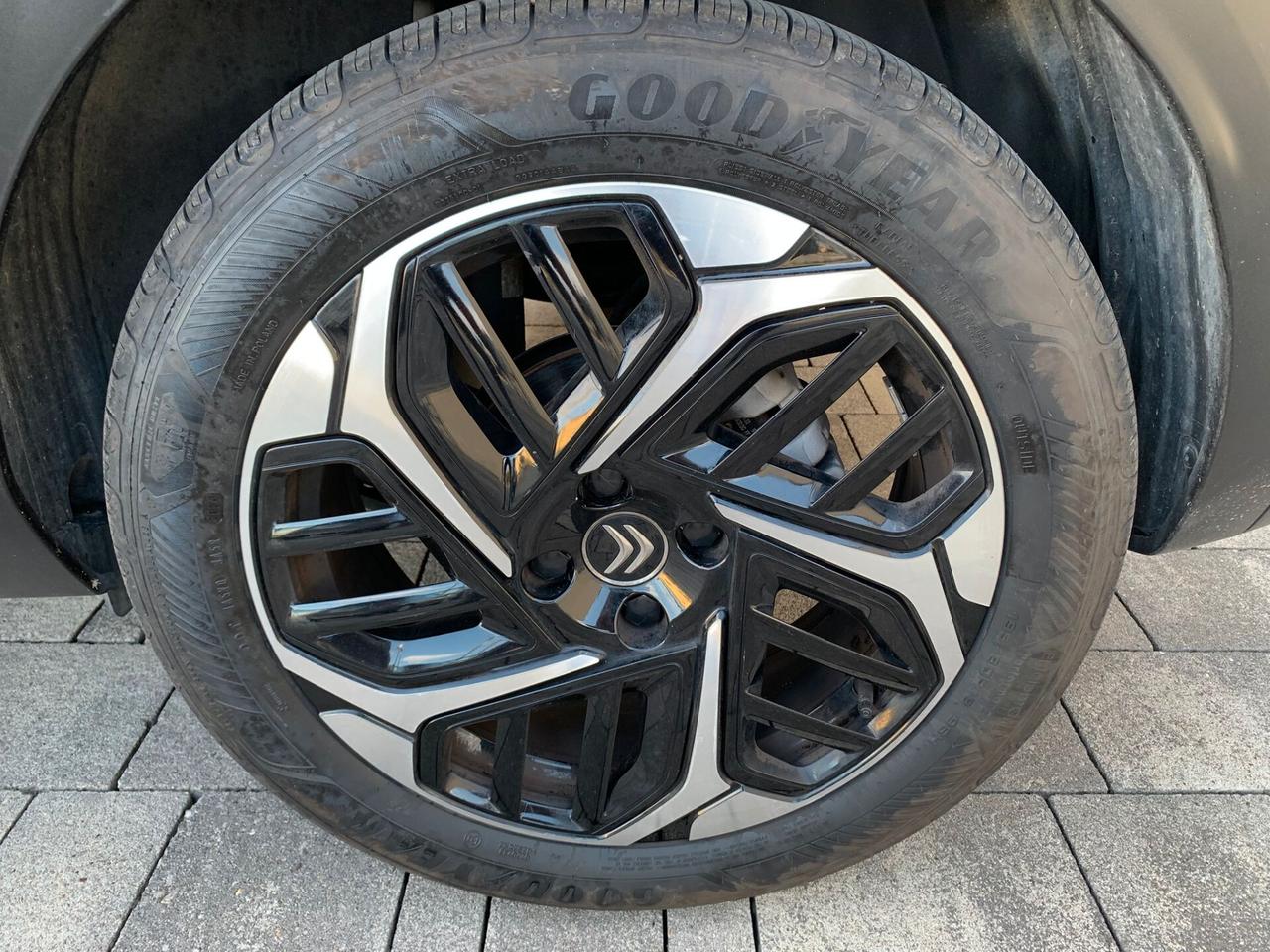 Citroen C4 PureTech 1200 Benzina 130cv S&S Shine