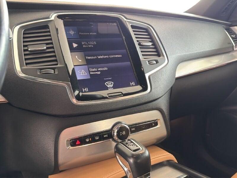 Volvo XC90 D5 AWD Geartronic Momentum