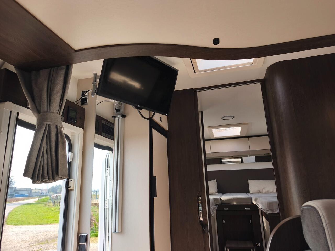 Benimar TESSORO 463- 5posti letto e 5 posti marcia