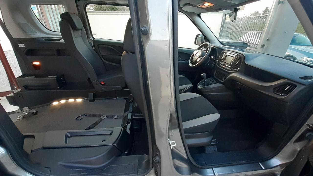 Doblo trasporto disabili ribassato 15.553 km!