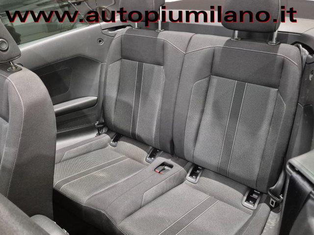 VOLKSWAGEN T-Roc Cabriolet 1.5 TSI ACT DSG Style