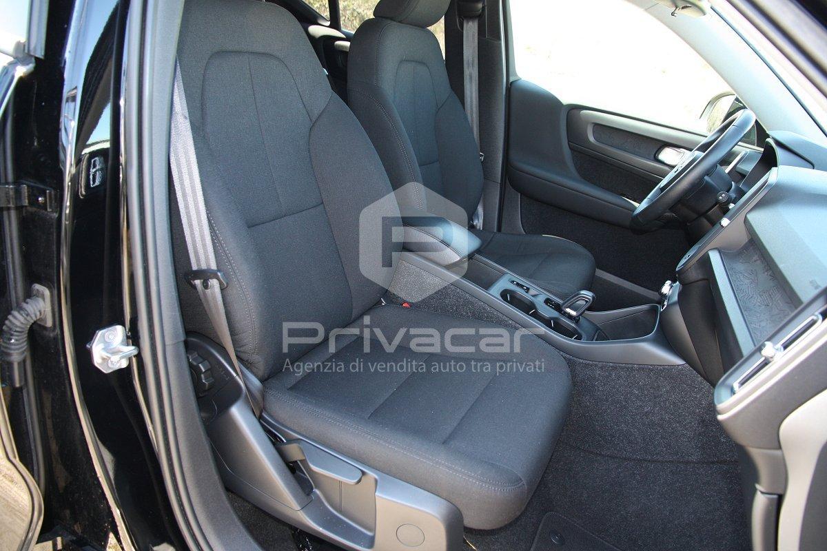 VOLVO XC40 T2 Geartronic Momentum