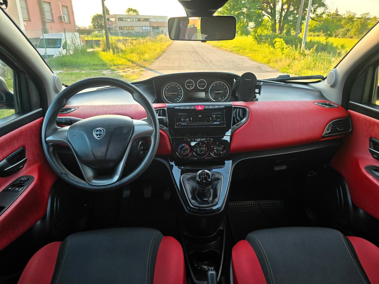 Ypsilon 0.9 TwinAir Metano-GARANZIA- NEOPATENTATI