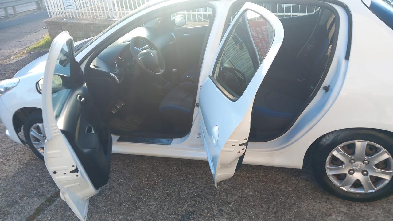 Peugeot 206 Plus 1.1 60CV 5p. Generation ECO GPL