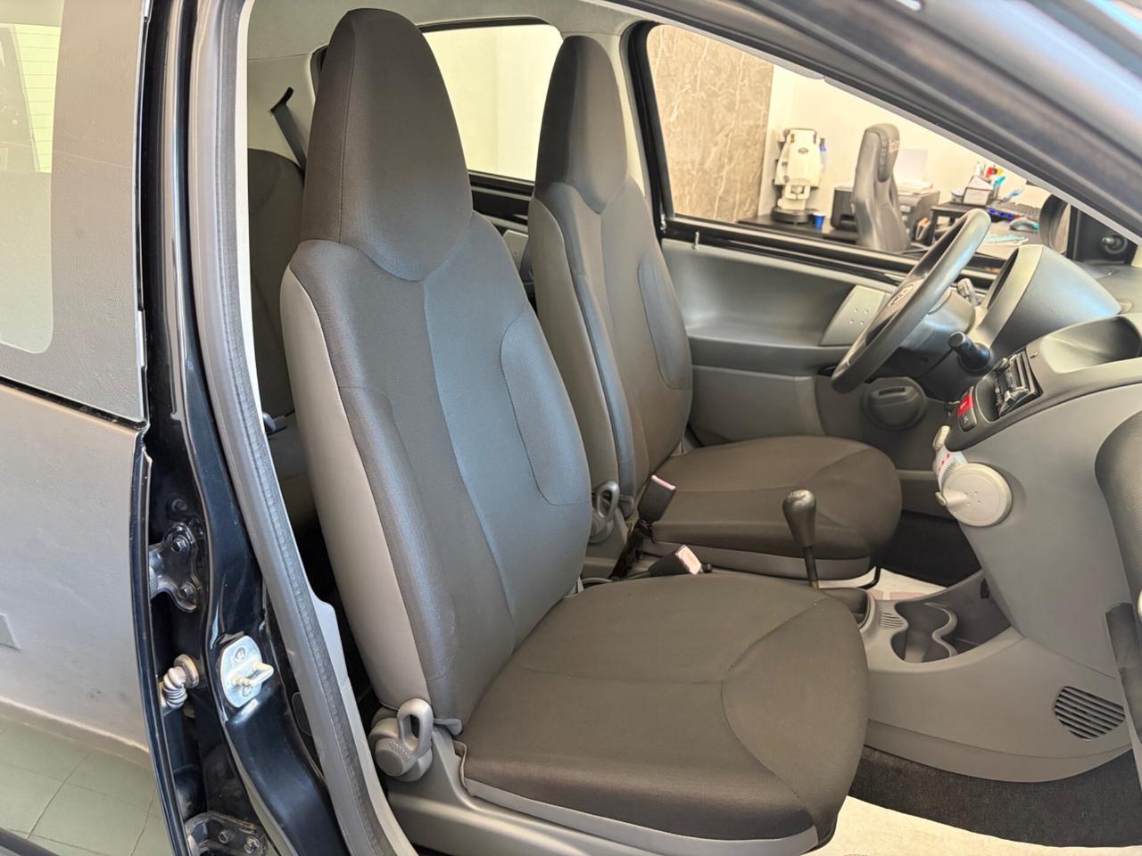 Toyota Aygo 1.0 75.000KM 12 MESI DI GARANZIA
