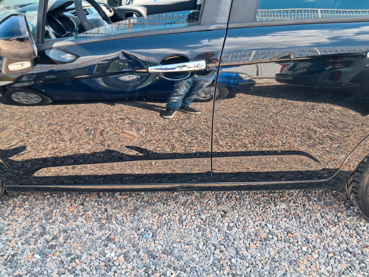 Citroen C3 1.4 VTi 95 GPL