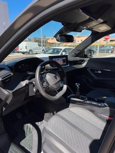 Peugeot 2008 PureTech 100 CV ALLURE PACK 2023