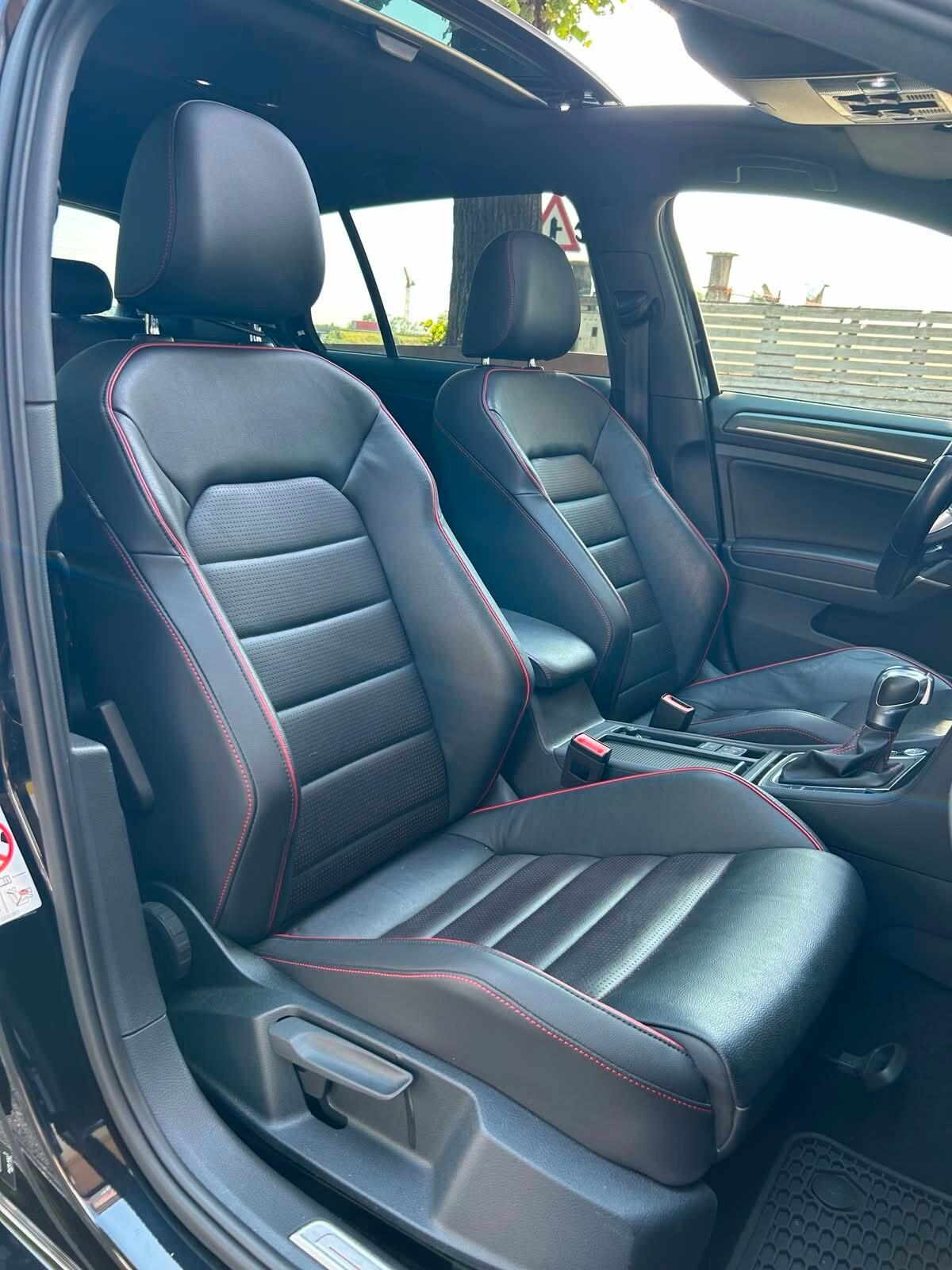 Volkswagen Golf GTI Performance 2.0 245 CV TSI DSG 5p. BMT
