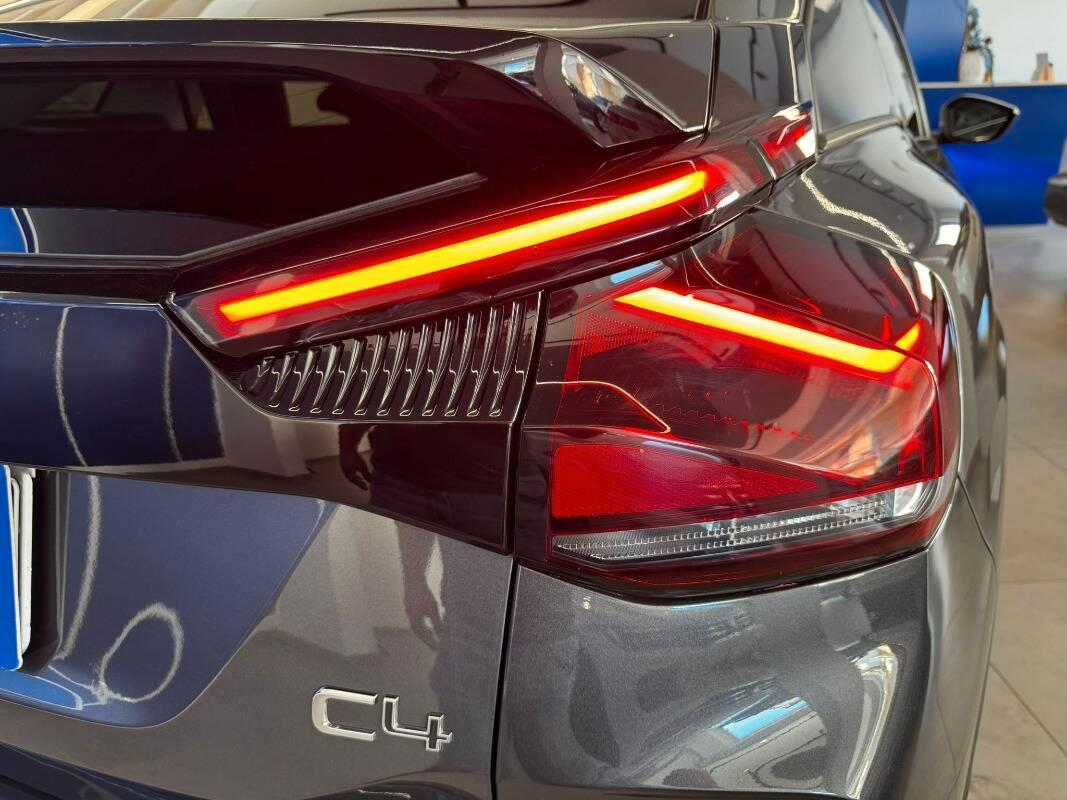 Citroen C4 1.5 bluehdi Shine s&s 130cv eat8