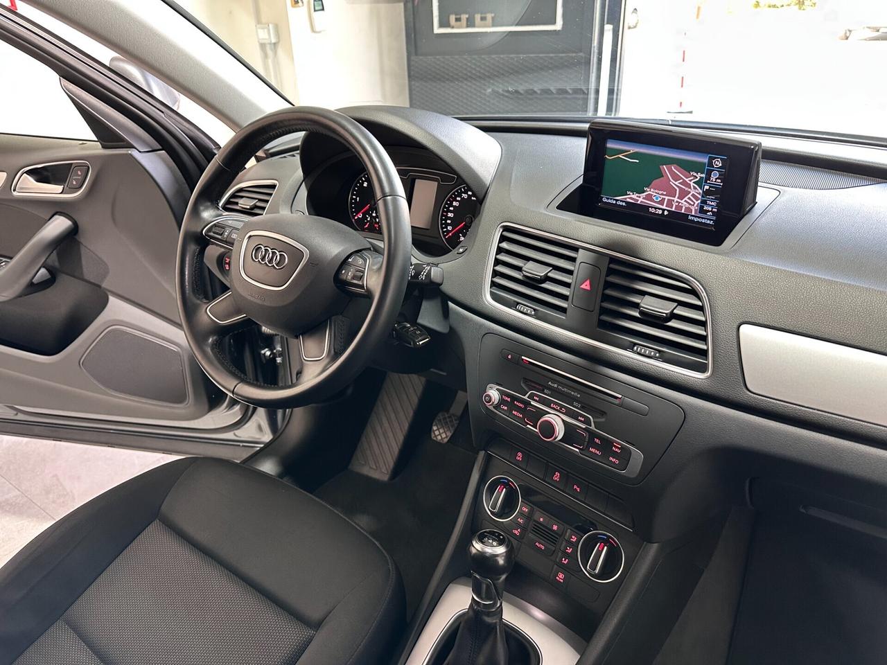 Audi Q3 2.0 TDI Sport 2016 FULL - UNICO PROP - LED