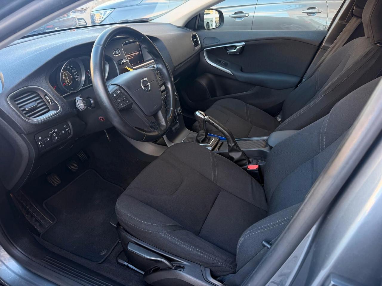 Volvo V40 D3 INSCRIPTION