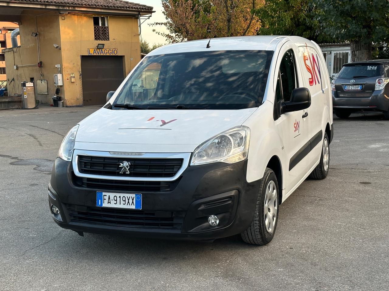 Peugeot Partner BlueHDi 100 Furgone Comfort passo lungo